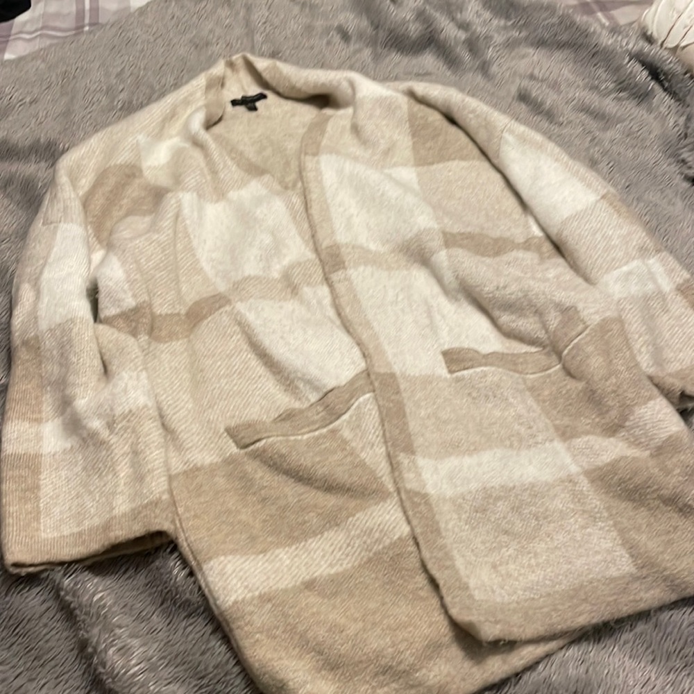 Beige sweater cardigan